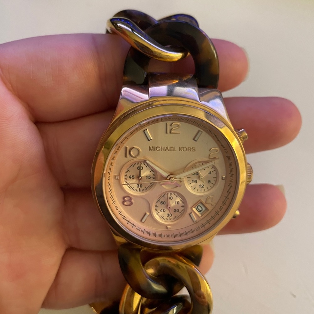 Michael Kors Rose Gold Twist Link Watch